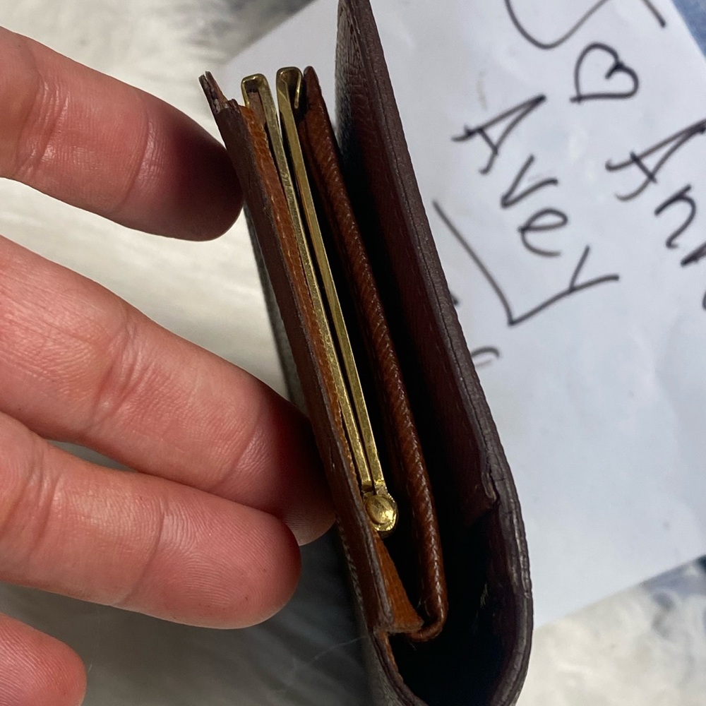 🤩MONOGRAM WALLET🤩 - Picture 2 of 16